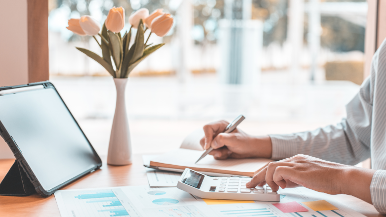 What to Watch Out for in Business Financial Advice
